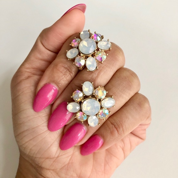 Banana Republic Jewelry - Banana Republic Mini Brooches